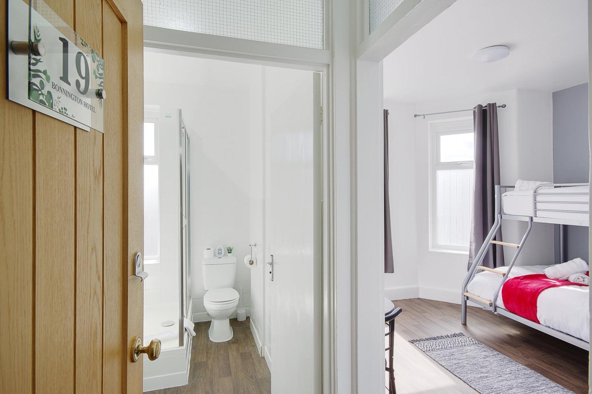 Azure Beach Hotel ボーンマス エクステリア 写真